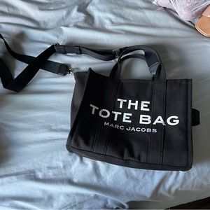 Marc Jacobs medium the tote bag
